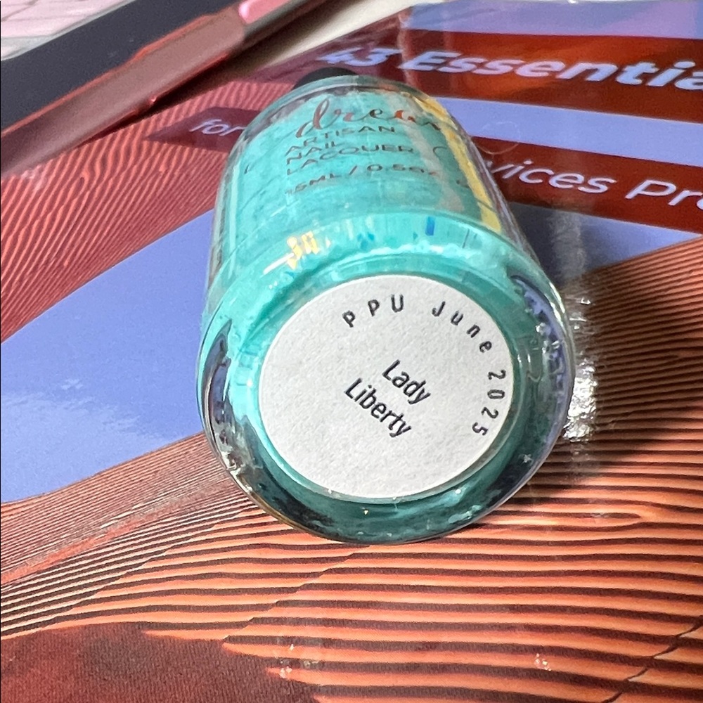 Dreamland Lacquer Nail Polish in Lady Liberty - Picture 3 of 4